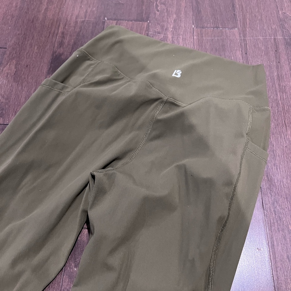 Buffbunny Olive Green Leggings - M